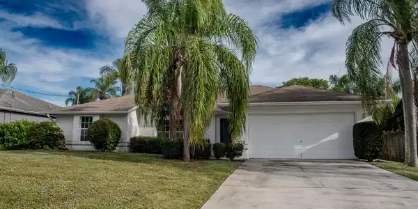 532 SE Nome Drive