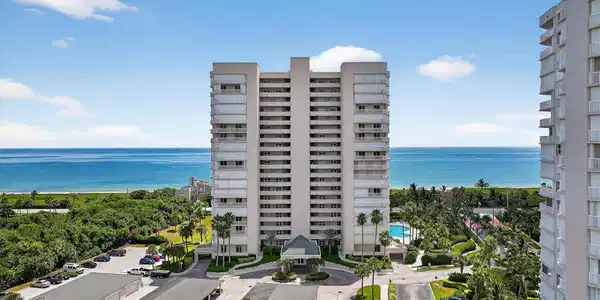 5051 North Highway A1a