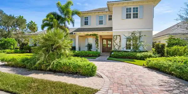 221 Palm Island Lane Lane