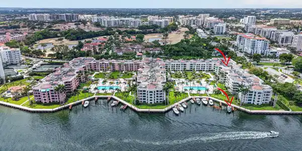 Image 4: DESIRABLE MIZNER COURT