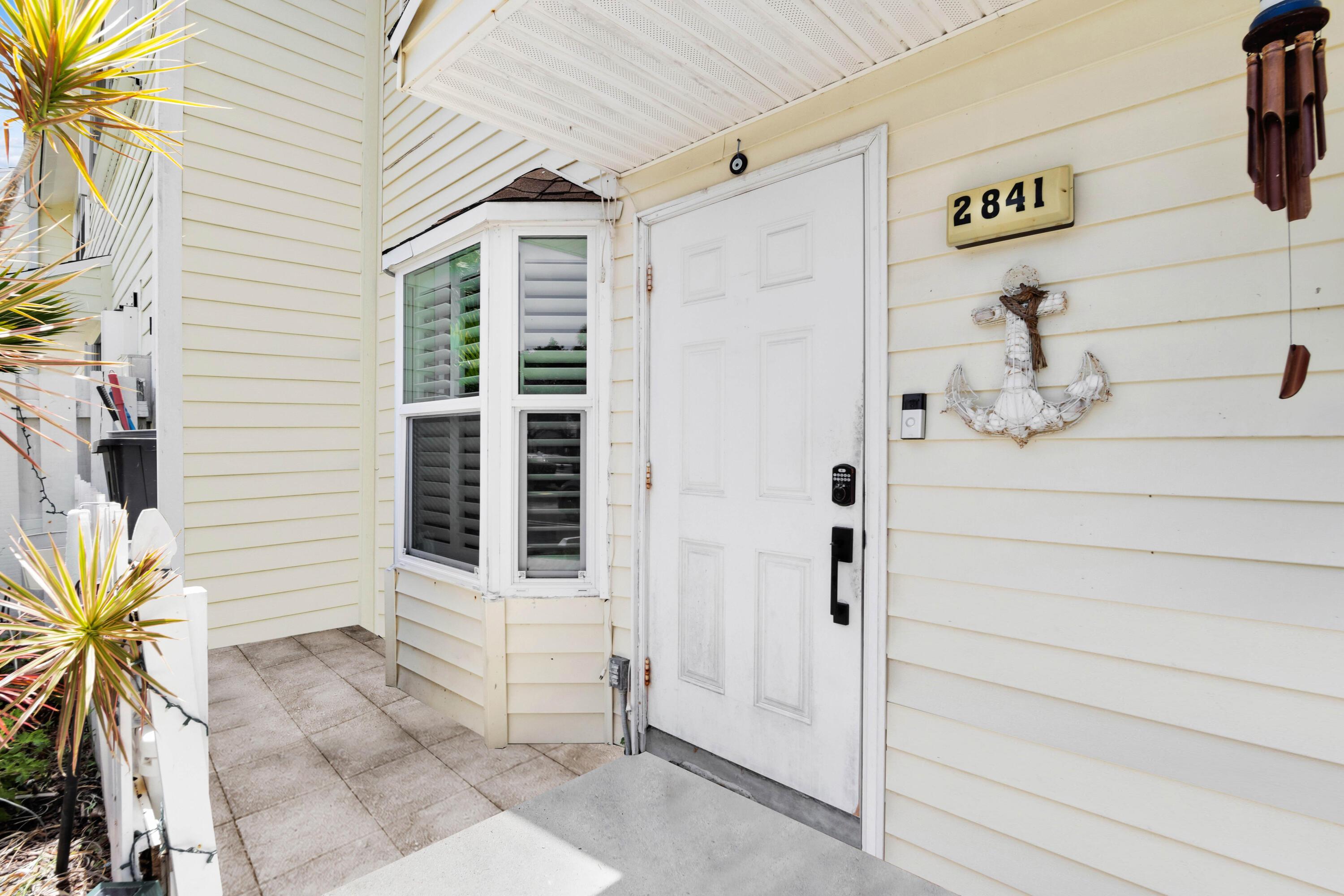 Image 3: 2841 NE 15th St-2