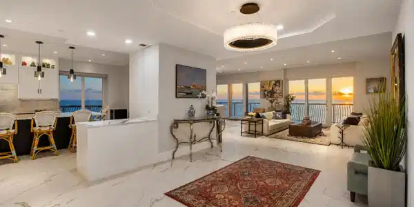 Image 4: 5150 N Ocean Dr 2001 005