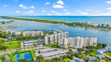 19800 Sandpointe Bay Drive