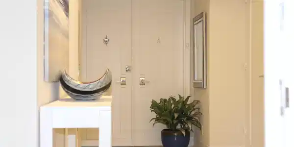 Image 3: Entry Unit