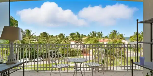 Image 2: 100 Royal Palm Way(2)