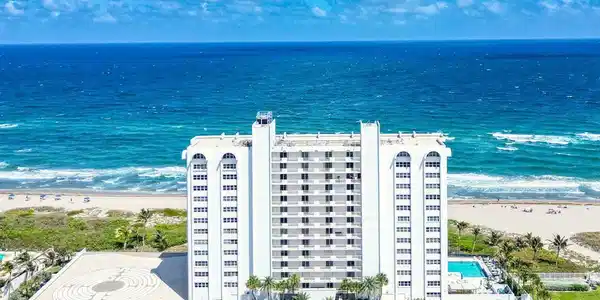 3000 S Ocean Boulevard