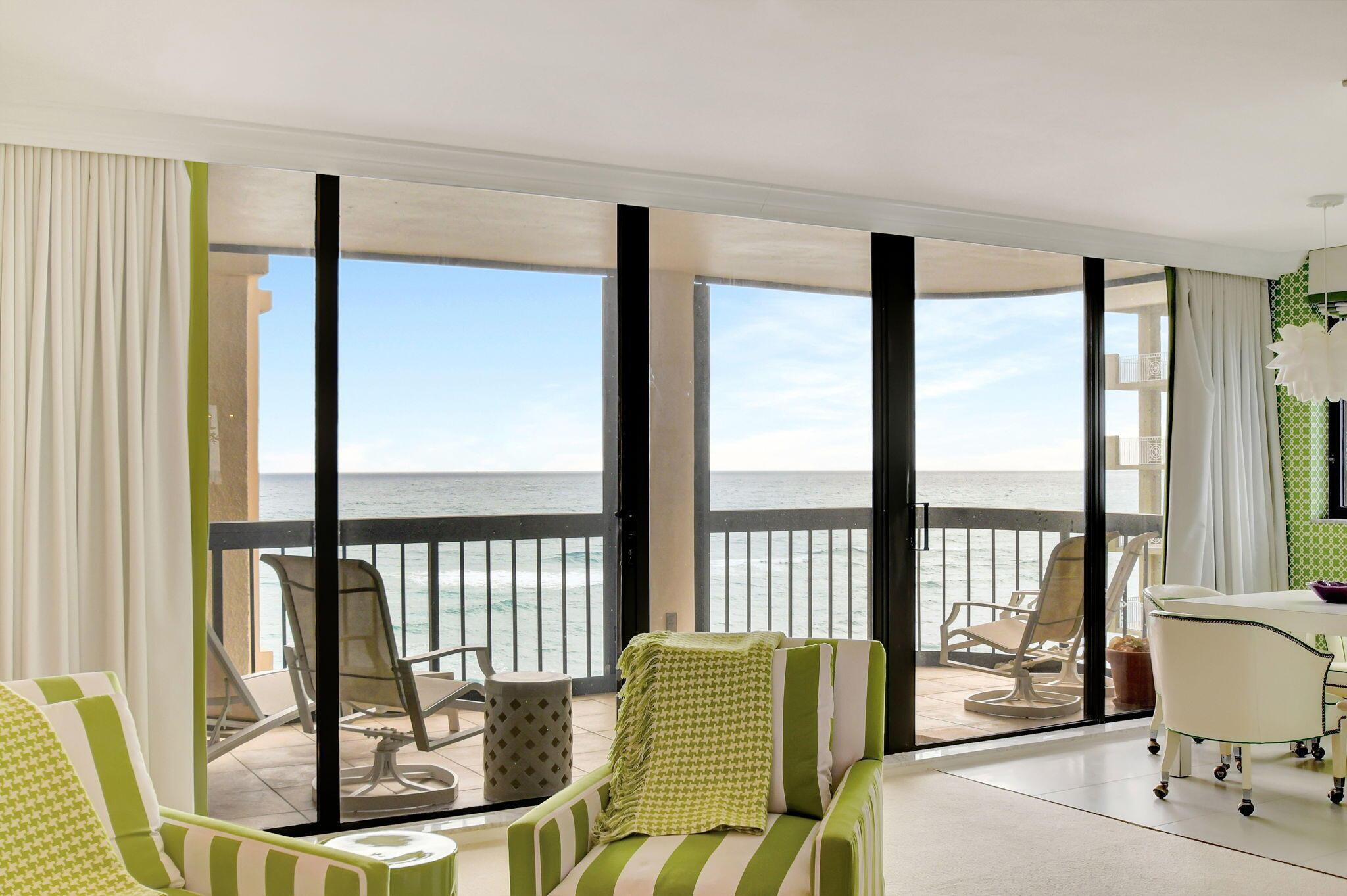 Image 2: Living Room View