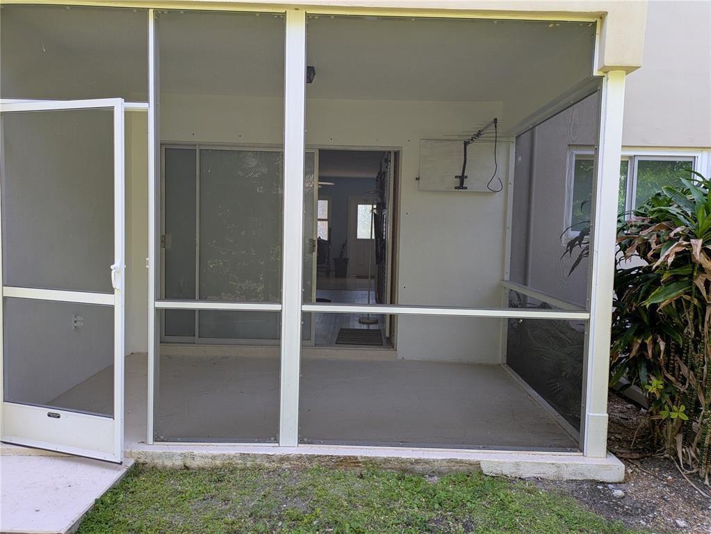 Image 2: Photo 2