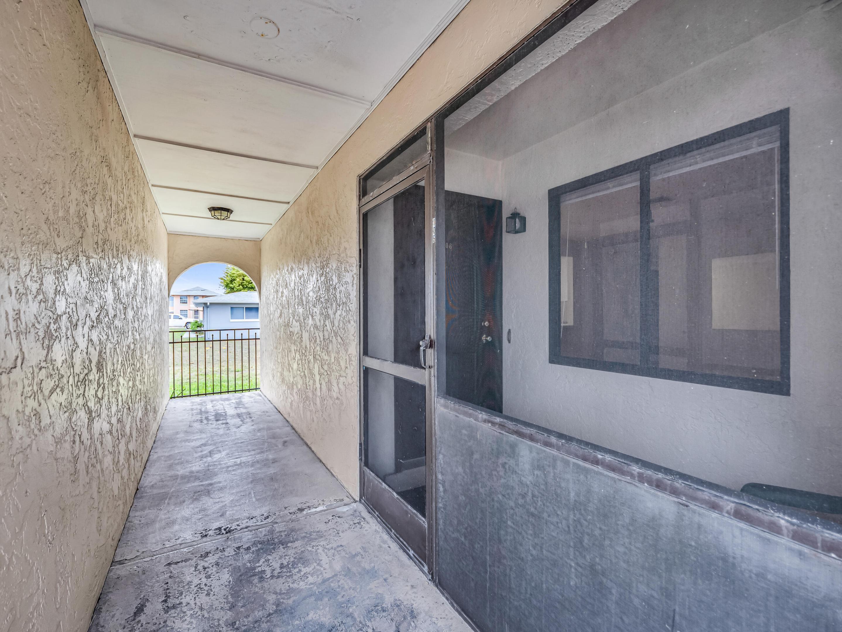 Image 4: front door