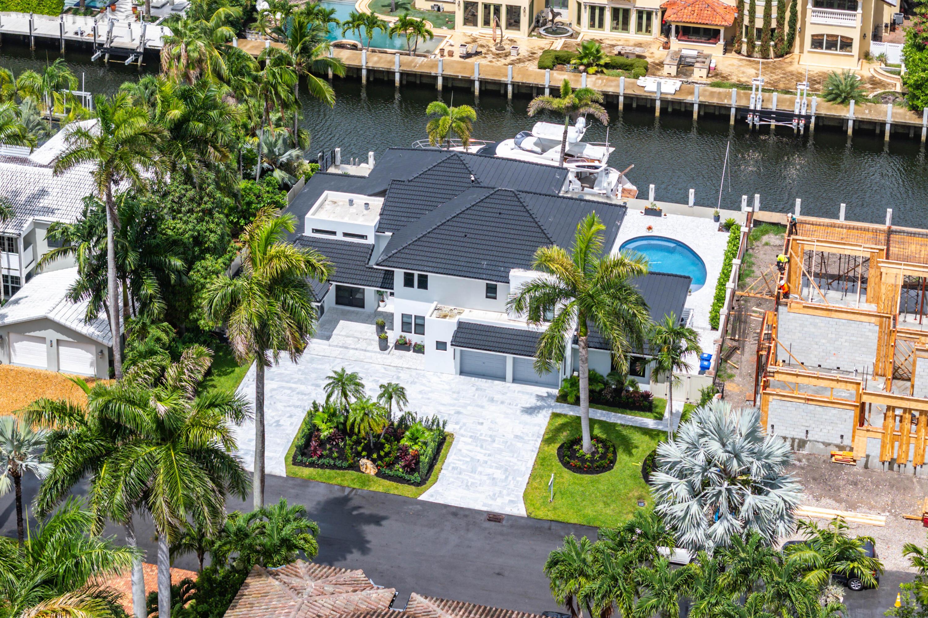 Image 3: 092-425CoralWay-FortLauderdale-FL-33301-
