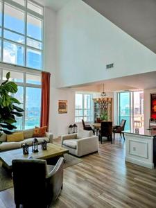 951 Brickell Avenue