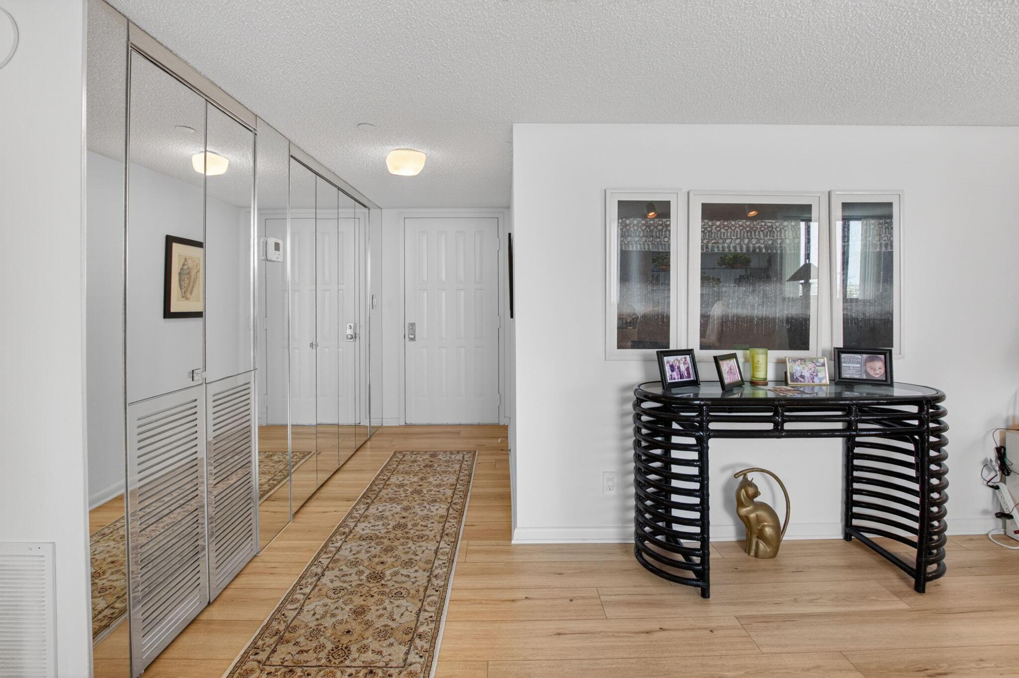 Image 4: 4-web-or-mls-DSC_1767