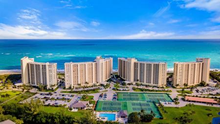 400 Ocean Trail Way