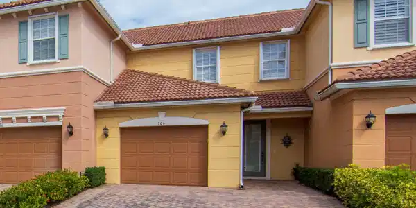 306 Versailles Lane