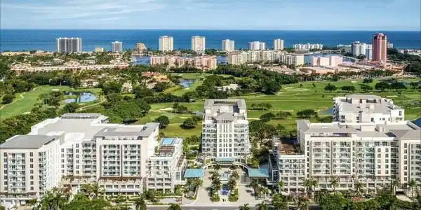 220 SE Mizner Boulevard