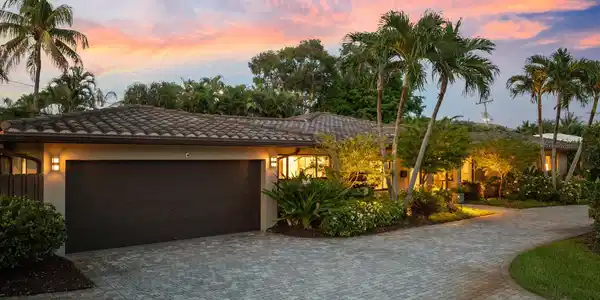Image 2: Tiled roof, paver driveway, mature palm trees, ext
