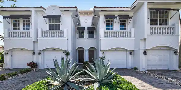 1942 NE 32nd Street