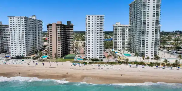 3850 Galt Ocean Dr