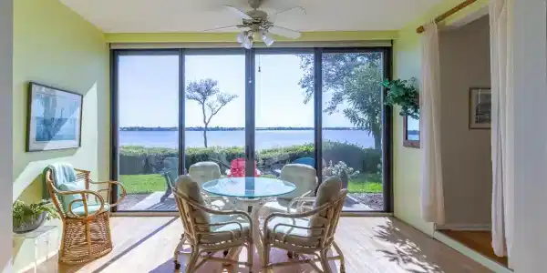 2562 NW Seagrass Drive