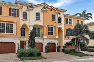 5570 NE Trieste Terrace