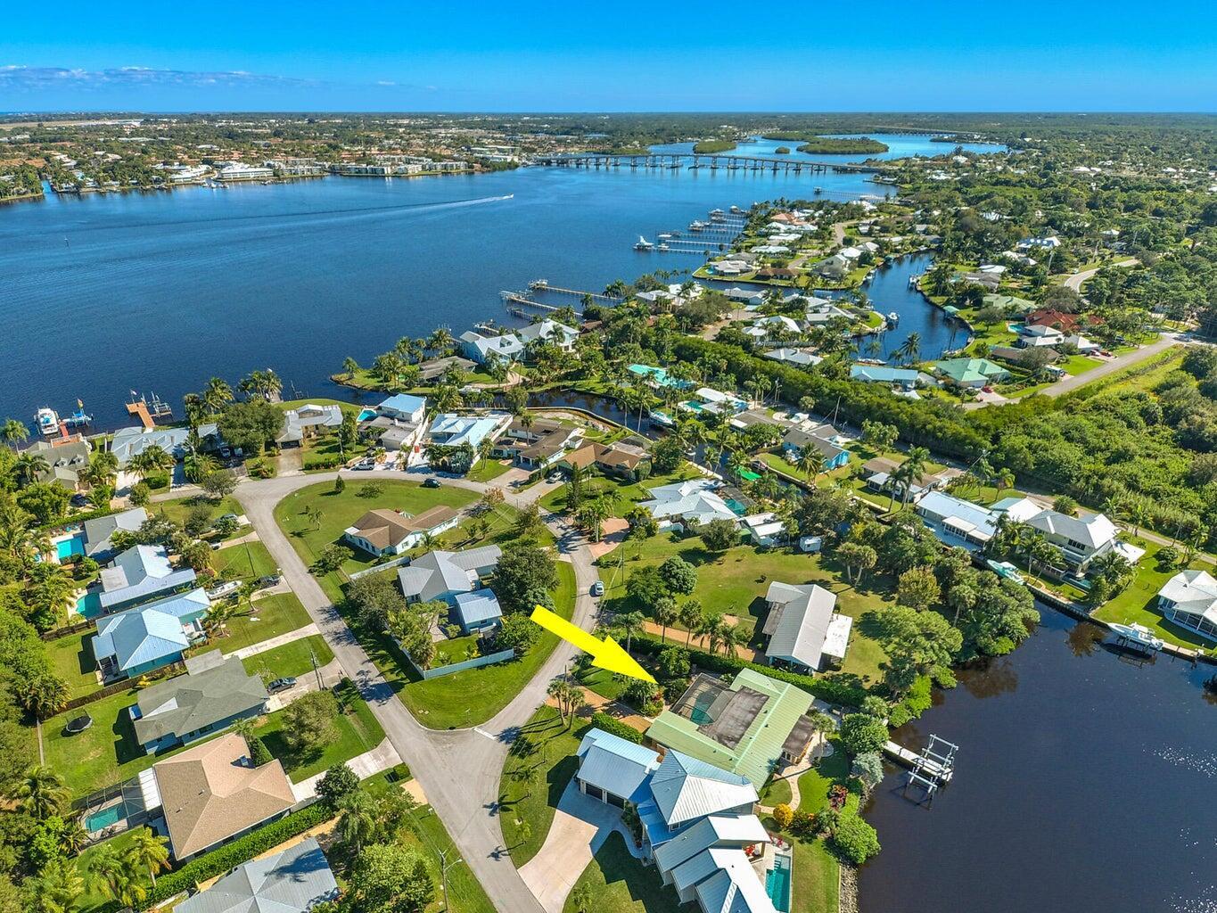 Image 3: waterview