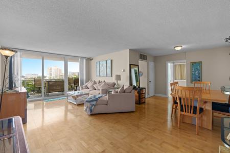 2701 N Ocean Blvd