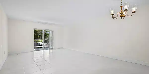Image 4: Neutral Tile Living Area