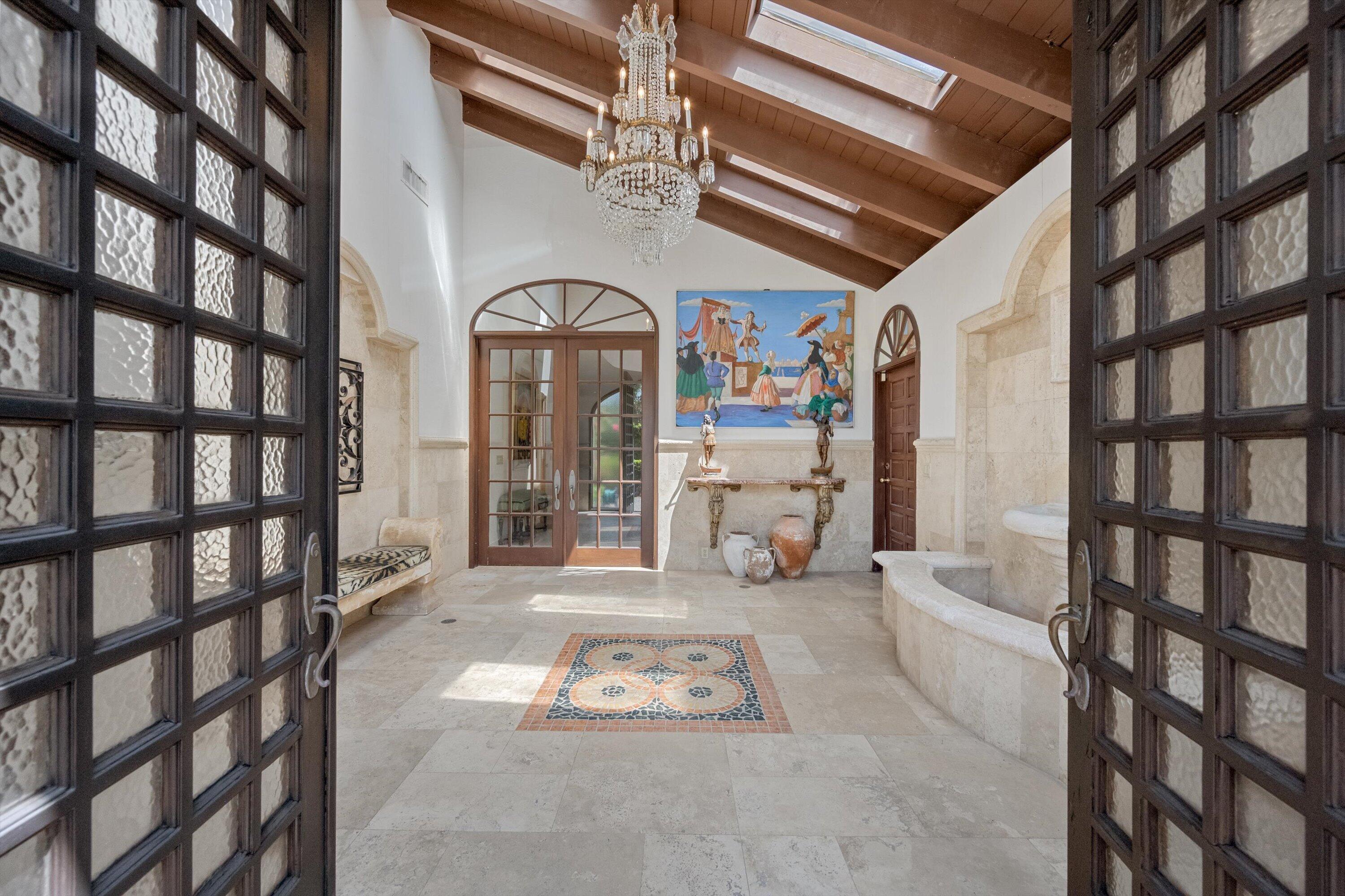 Image 2: Foyer