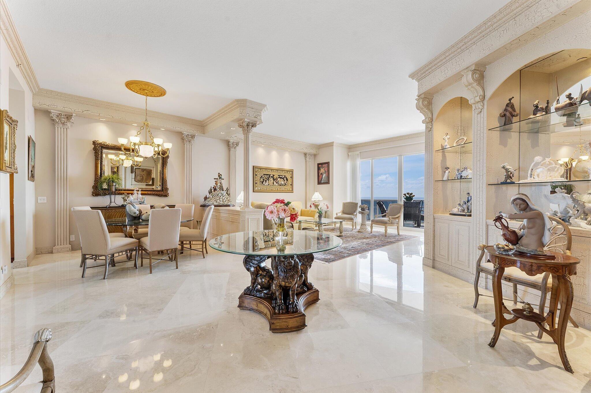 Image 3: 03-3200 N Ocean Blvd_004