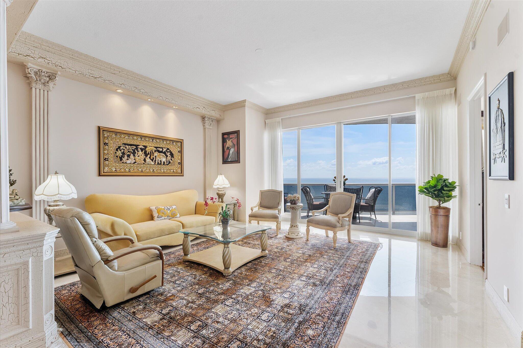 Image 4: 04-3200 N Ocean Blvd_005