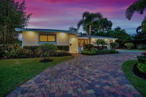 2298 NE 3rd Way