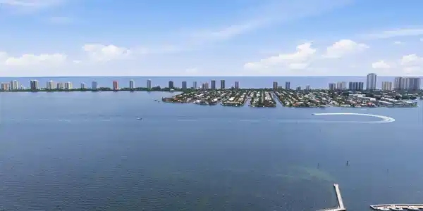 Image 3: 6_dji_20260901121555_0136_d