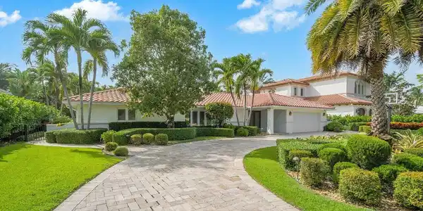 2255 Date Palm Road