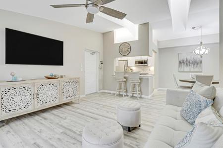 2510 SE Anchorage Cove
