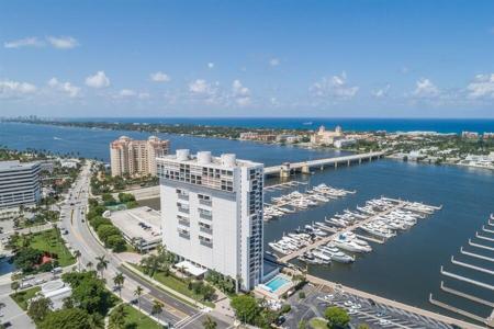 400 N Flagler Drive