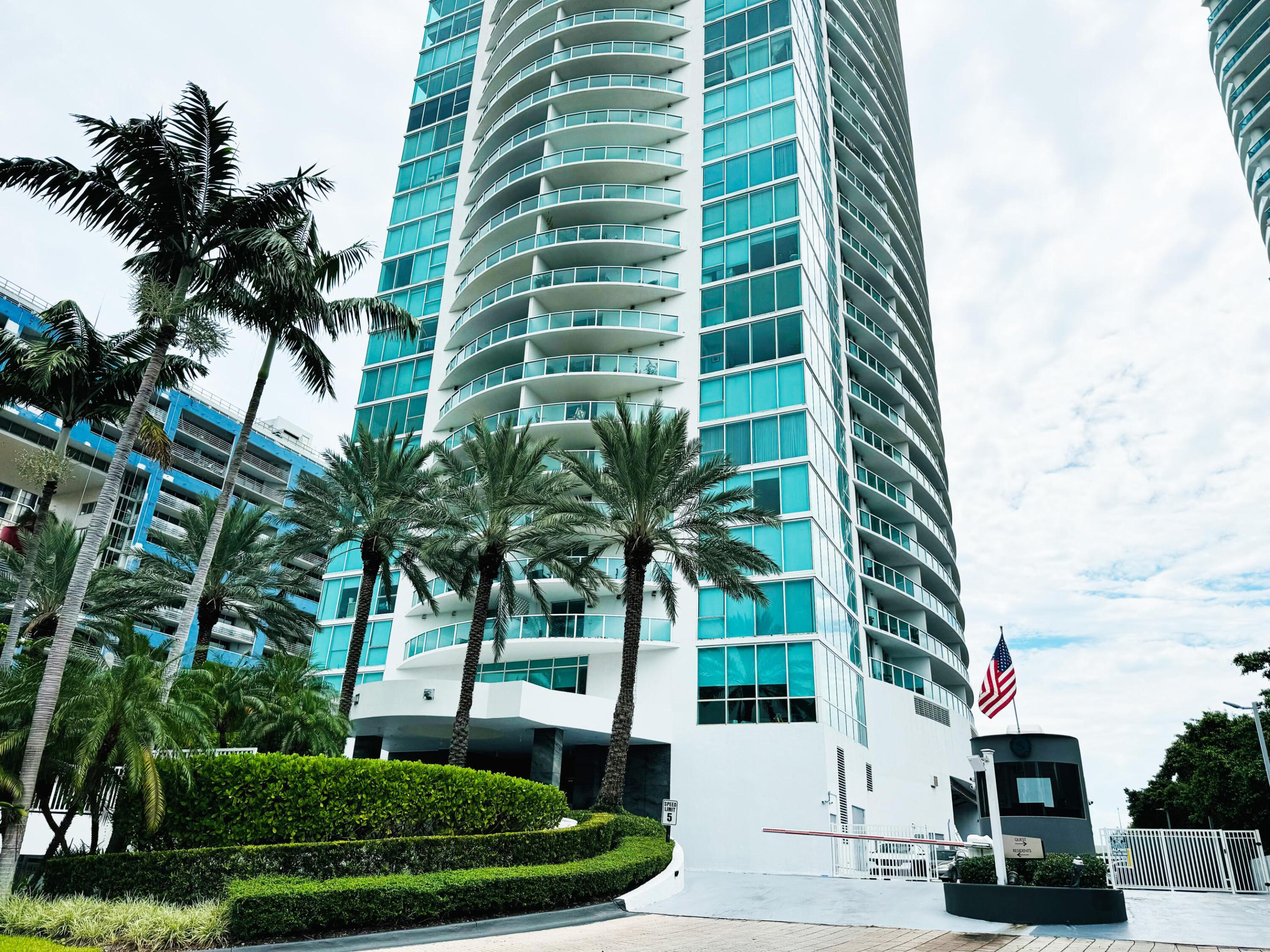 Image 2: BUILDING 2
