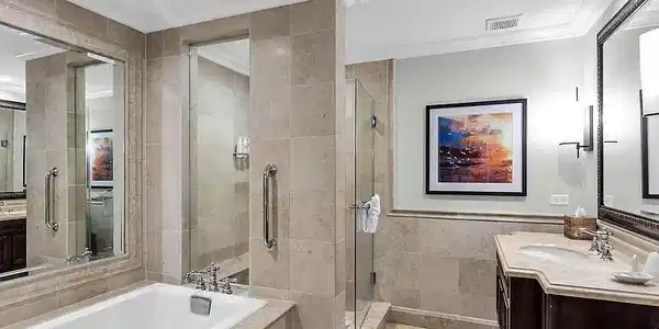 Image 2: Bathroom