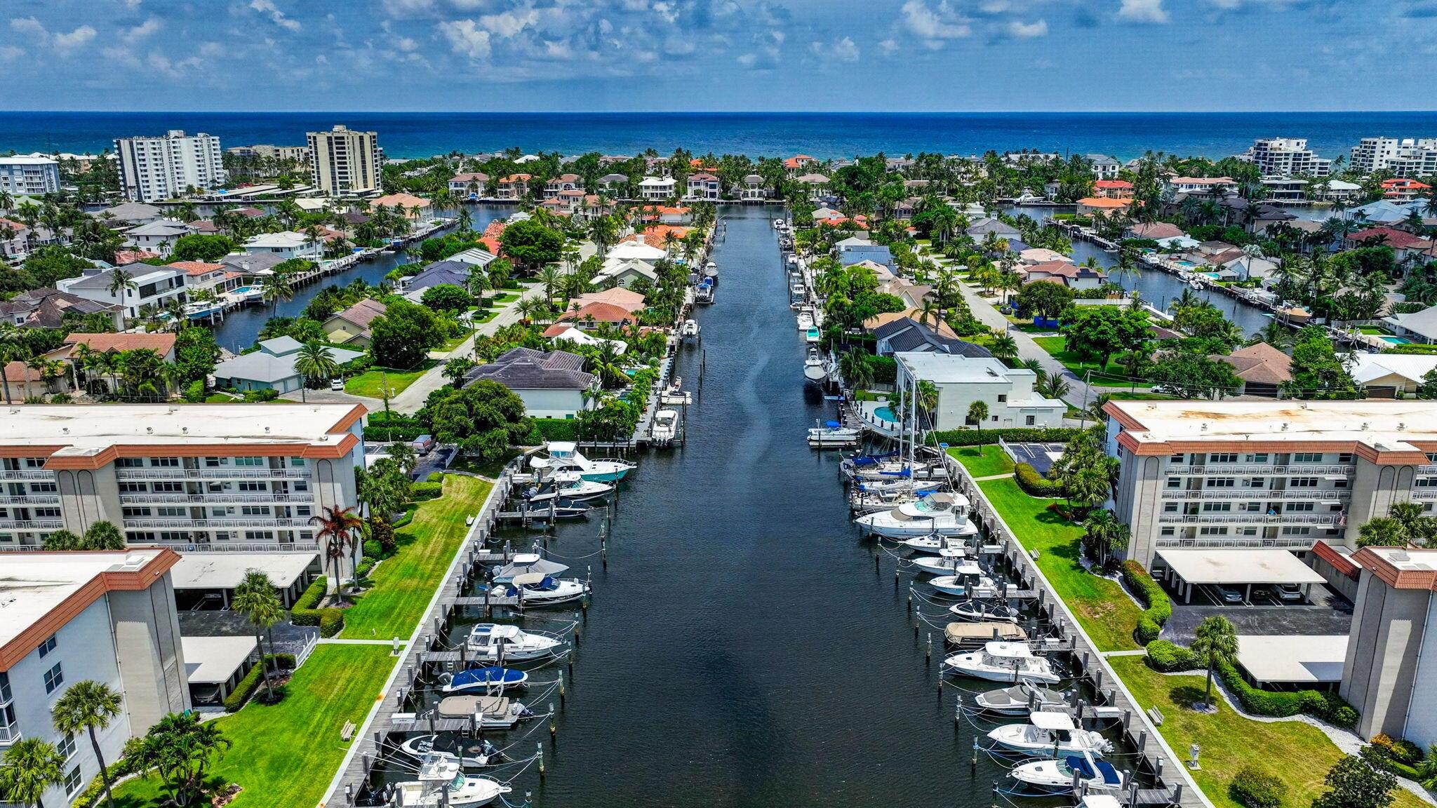 Image 2: Boaters paradise. Ocean Access no fixed bridges.