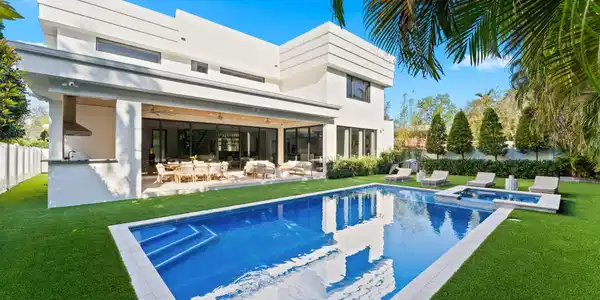 Image 2: pool and backyard
