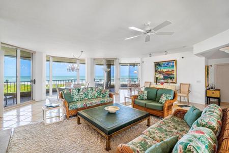 3001 SE Island Point Lane