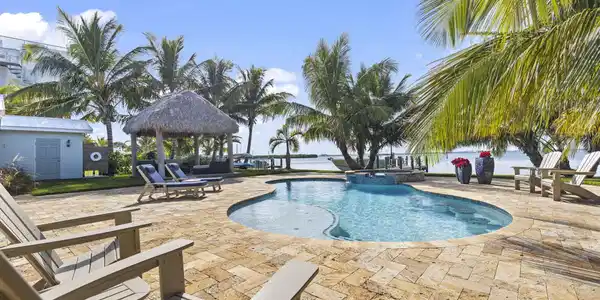 1713 Bayshore Drive