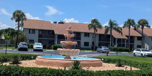 1600 NE Dixie Highway