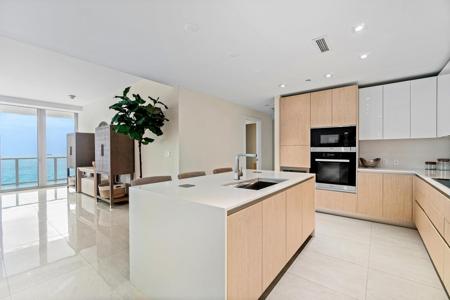 3100 N Ocean Drive