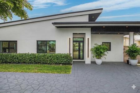 2634 SE 14th Street