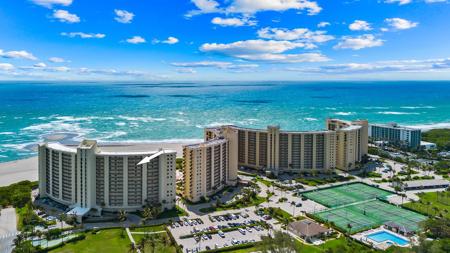400 Ocean Trail Way