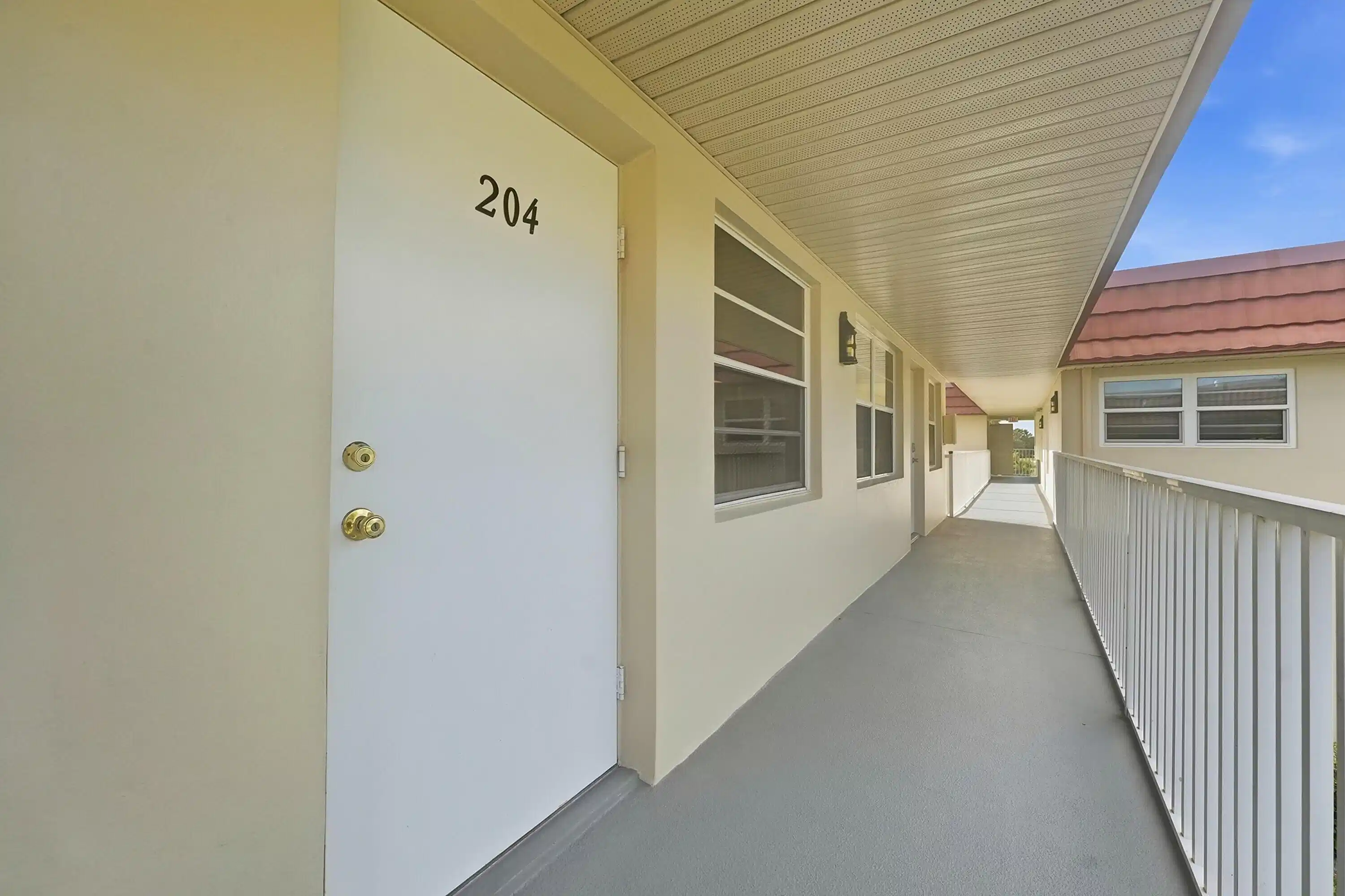 Image 1: Exterior