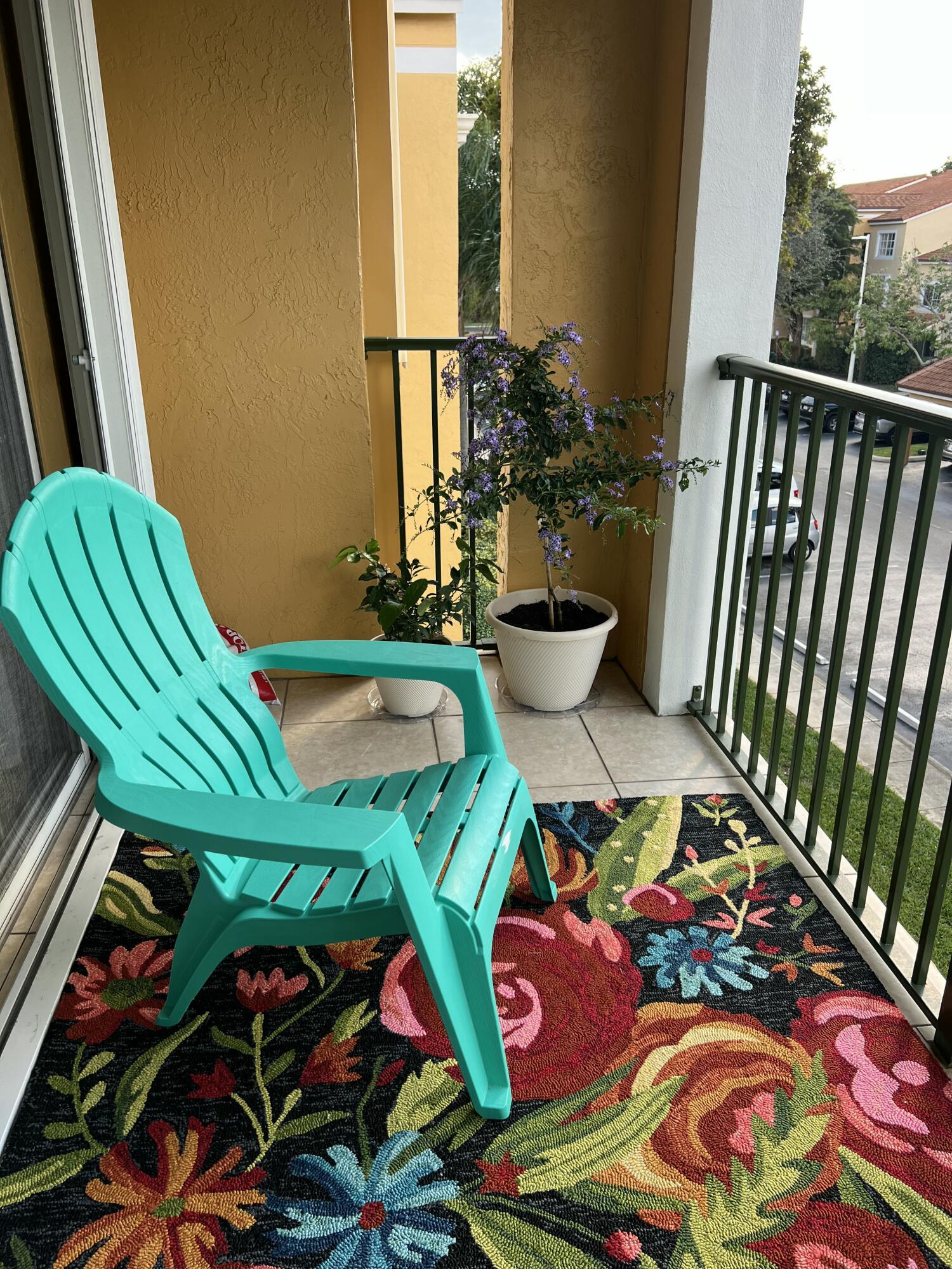 Image 2: Balcony