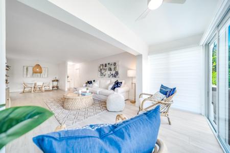 315 Venetian Drive