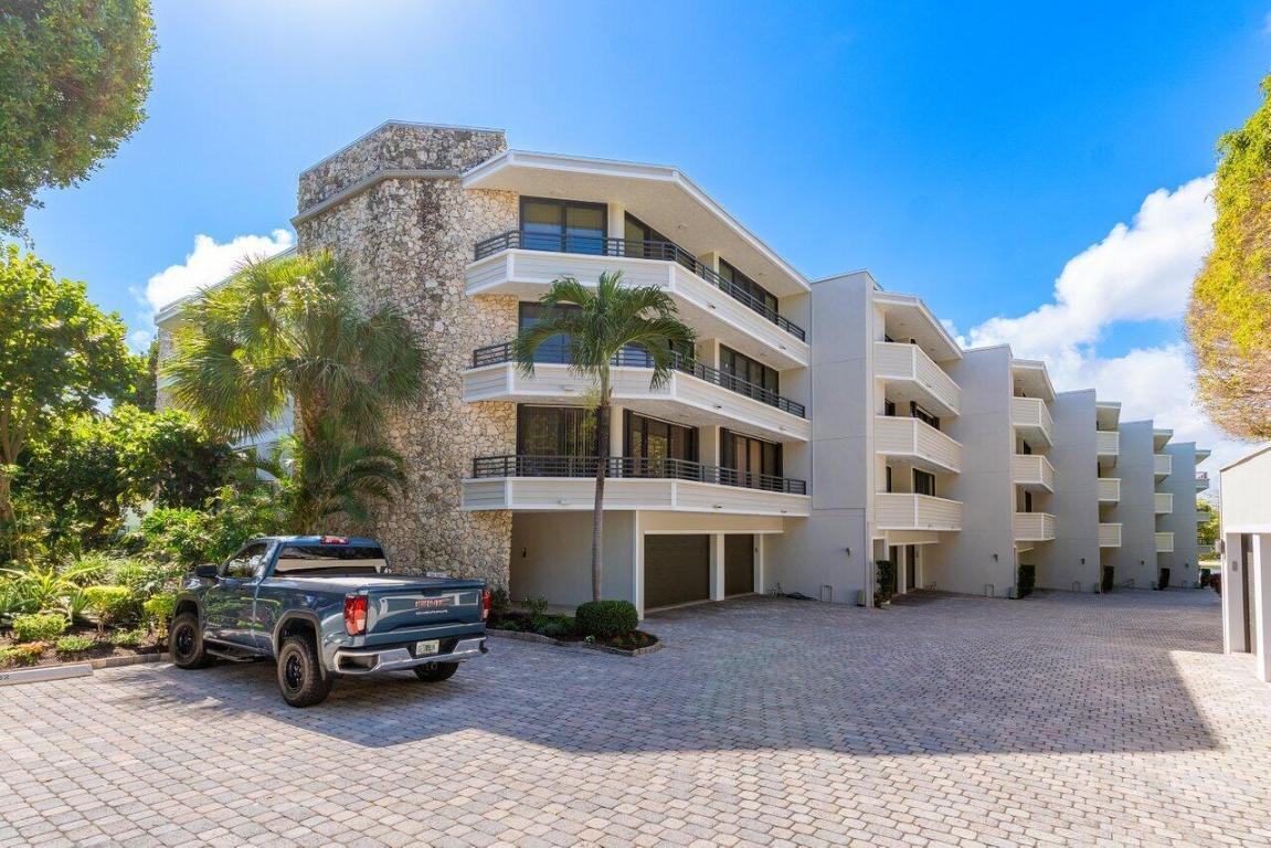 Image 2: 001-1170HillsboroMile-302-HillsboroBeach