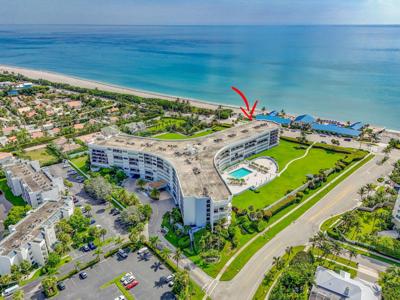 1300 S Highway A1a